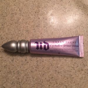 Urban decay eyeshadow primer potion
